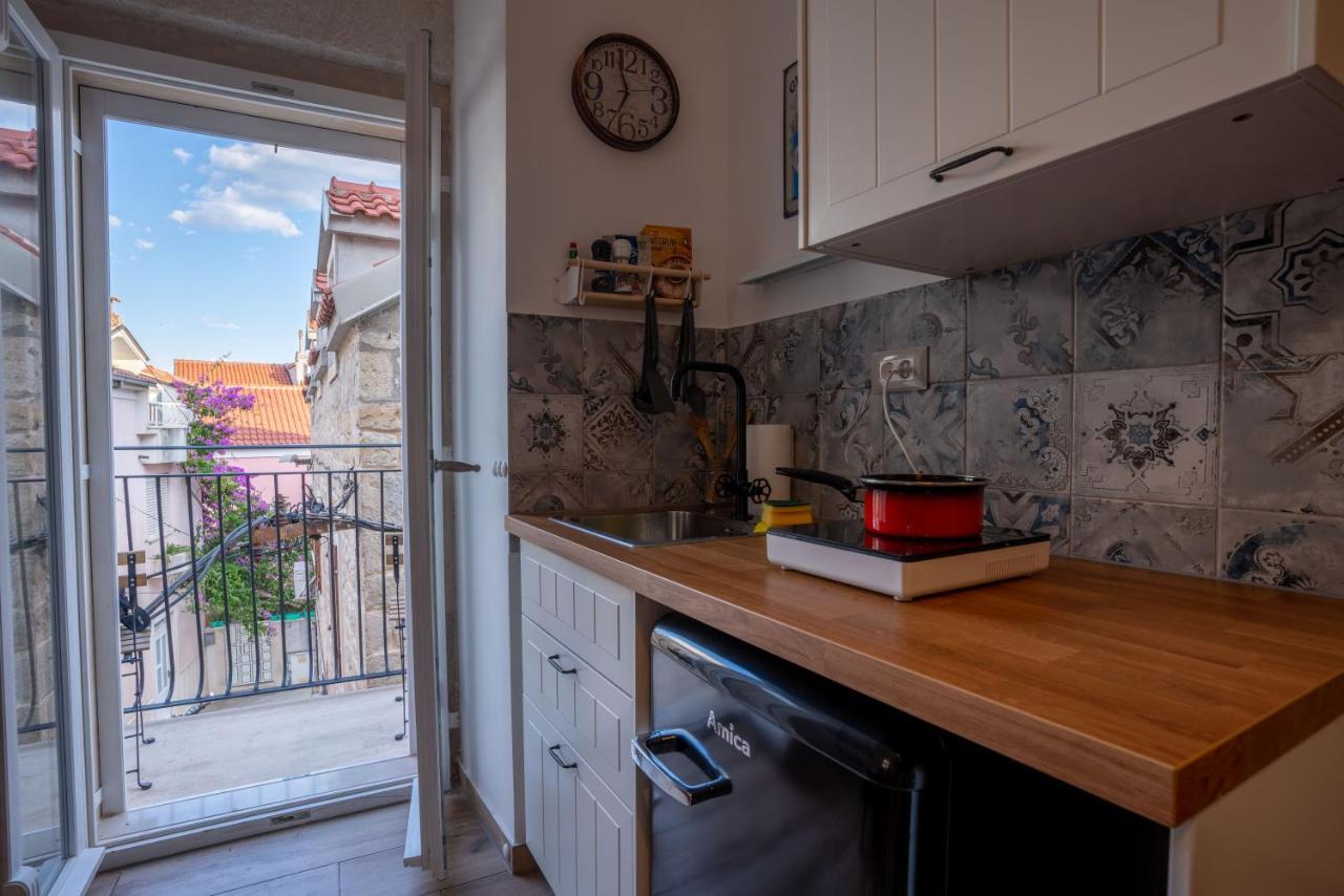 Apartma Old Town - Square Makarska